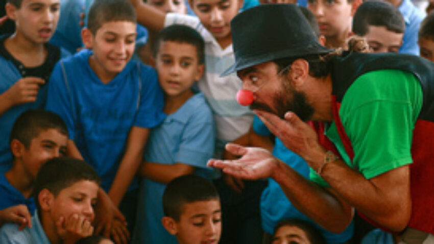 Culturactiva pone en marcha crowdfunding para financiar el Festiclown Palestina 2014
