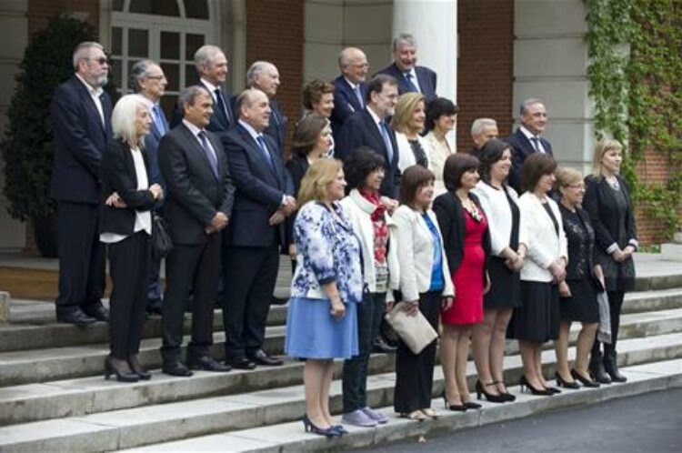 La Confederación de la Economía Social (Cepes) recibe la Medalla de Oro al Trabajo