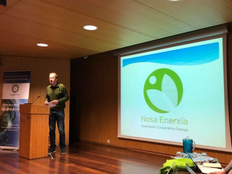 Contratar energía verde a través de NOSA ENERXÍA