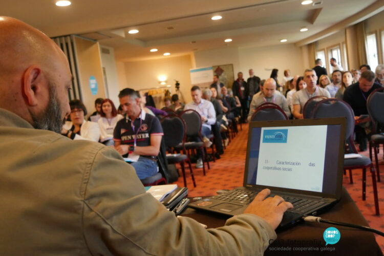 EspazoCoop celebrou a Asemblea 2019 na que homenaxea ás socias con máis de 30 anos
